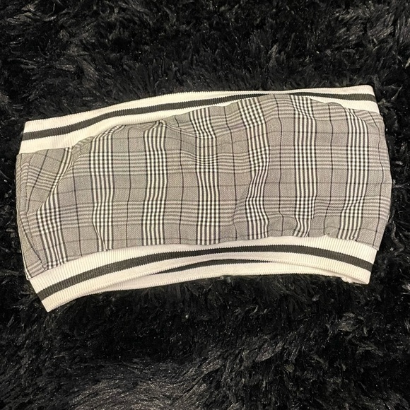 Small grey/black/white bandeau top from Pacsun! - Picture 1 of 2